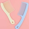Wide-Tooth Hair Comb Plastic Comb Medium (Wide) 4ea