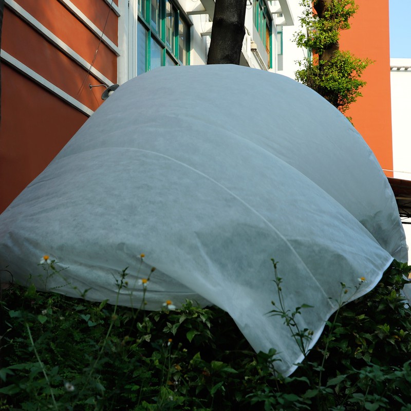 Non Woven Plant Cover Blankets for Freeze Protection Sun and