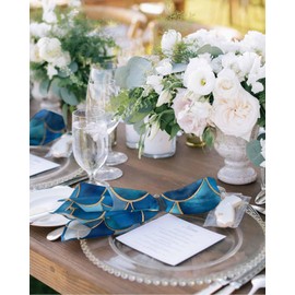 Abstract Fish Scales Cloth Napkin 4PCS Dark Blue Mist Blue Gradient Absorbent Cotton Napkins Reusable Soft Geometric Art Deco Scallop Linen Napkins for Family Dinners Dining Cocktail Parties