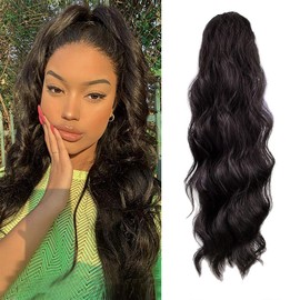 KETHBE 24 pulgadas largo cuerpo onda de cola de caballo extensión de pelo sintético resistente al calor envoltura alrededor del cordón rizado ondulado coleta postizos para mujeres (negro natural)