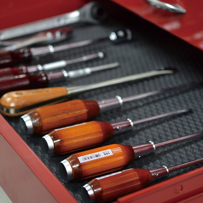 Vessel 100 Wood 6x100 Flat Tip Tang-Thru Screwdriver 100-6-100
