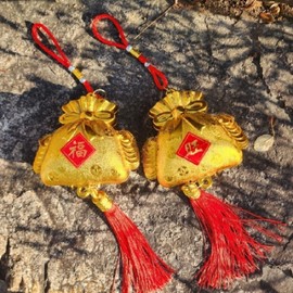 I agree to third party provision for delivery of National Museum of Korea Goods Golden Lucky Bag Decoration Interior Lucky Bag Good Luck Accessories / 국립중앙박물관굿즈 황금 복주머니 장식 인테리어 복주머니 행운 소품 장식품 배송을 위한 제3자 제공에 동의합니다