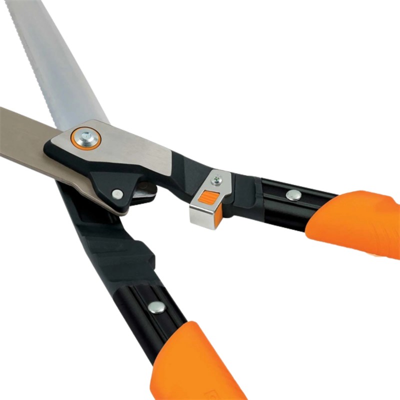 Fiskars PRO Hedge Shears [SoftGrip]: 8-1/2 in. width *blade