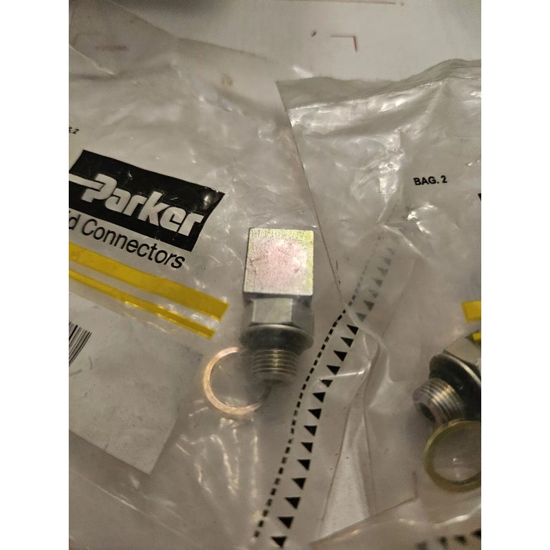 PARKER FLUID CONNECTORS PART # 2-2A40EG4MS