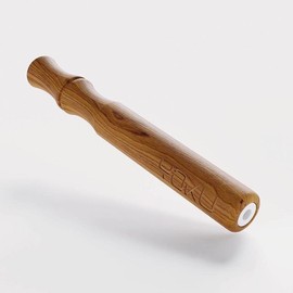Wooden Aroma Inhaler with Essential Oil Flavored Cores - Scent: Sapelewood