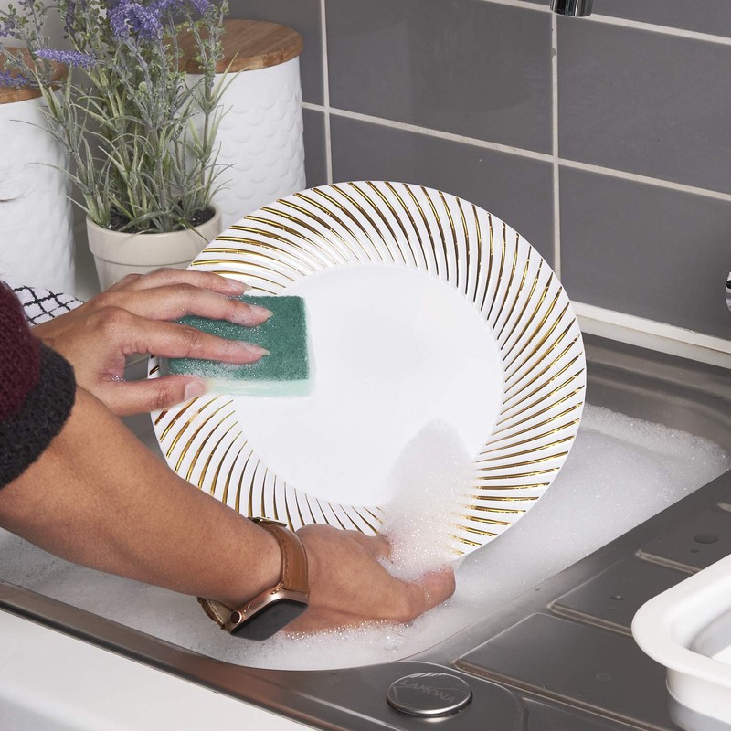 MATANA 20 White Plastic Plates with Gold Rim for Weddings,