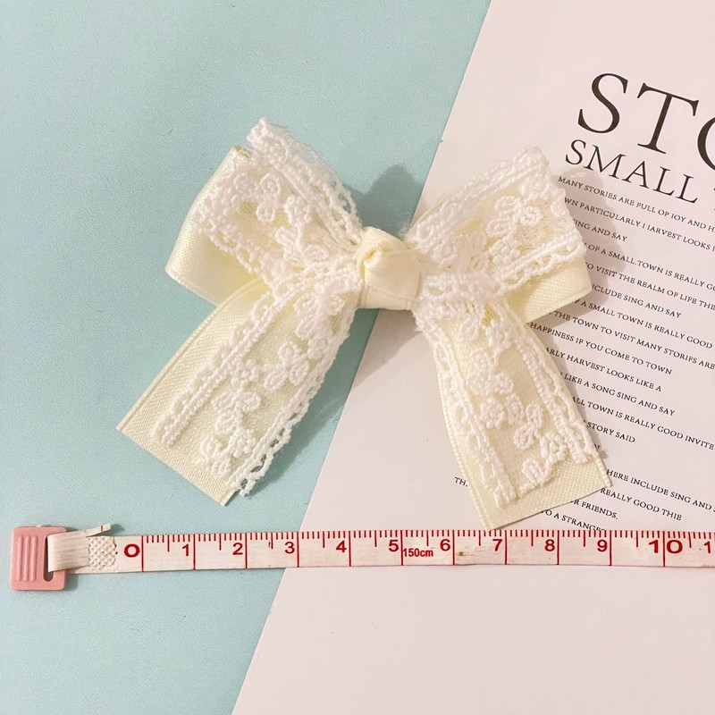 Set of 2 Lavender Floral Lace Ribbon Hair Clips [Parallel
