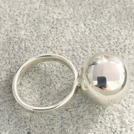 Sterling Silver 925 Large Ball Ring for Women - Fashion Accessory - Size: 6