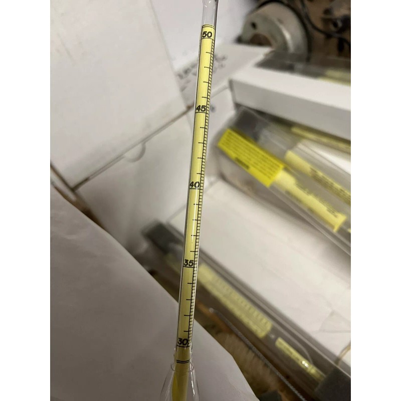 WL Walker W.L. Walker Certified API Gravity HYDROMETERS 30-50.