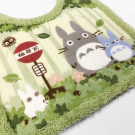 Senko 37145 My Neighbor Totoro Toilet Mat, Approx. 23.6 x 23.6 inches (60 x 60 cm), Green, Antibacterial, Odor Resistant, Made in Japan