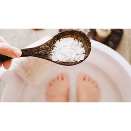 Natürliches Badesalz mit ätherischen Ölen – erfrischend, revitalisierend und aromatherapeutisch (500 g) (Kokosnuss)