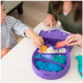 Kinetic Sand, Project Planet Deep Sea with 24oz Play Sand & Sea Creature Tools, Sustainably Minded Eco Friendly Materials, Sensory Toys for Kids
