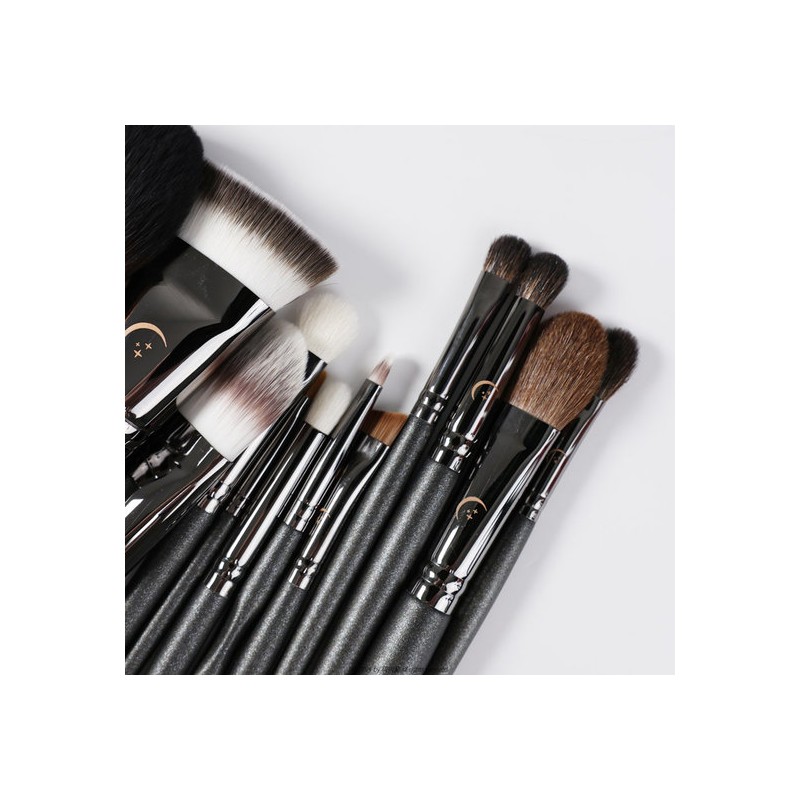 Urban Sketcher Diagonal Eyebrow Brush EBB L1 / 어반스케쳐 사선