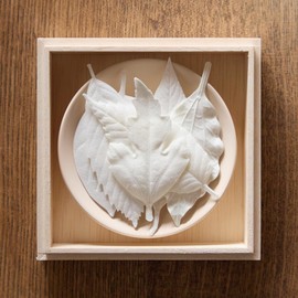 HAKO Leaf Incense, Hako HA Ko, 6 Pieces, Box Included, 1702 Kaorujudo, Made in Japan, Paper Incense, Washi