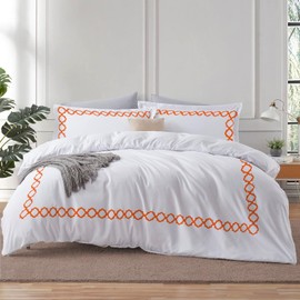 BedDecor: Enchanted Oasis Ultra Soft Brushed 3PC-600-Thread-Count Egyptian Cotton Quatrefoil Embroidery Duvet Cover Set Twin/Twin XL Size Orange Solid
