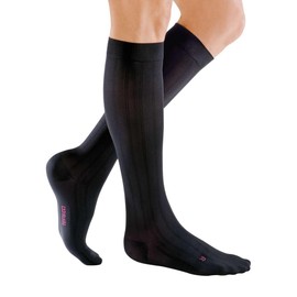 mediven for Men Classic, 30-40 mmHg – Calf High Compression Stockings, Closed Toe Leg Circulation for Men, Compression Dress Socks, Leg Support Compression Coverage, VI-Extra-Wide-Tall, Black