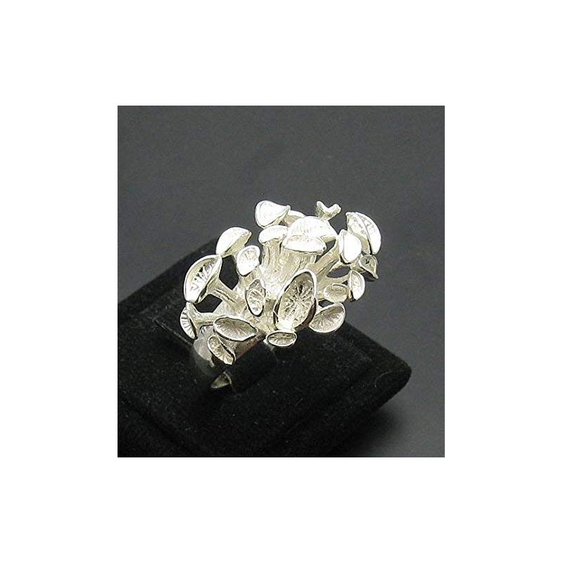 Extravagant sterling silver ring solid 925 size H - V