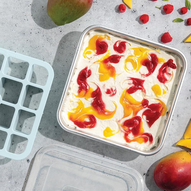 Nordic Ware Brownie Buddy Kit, 9-Inch Square Pan with Plastic