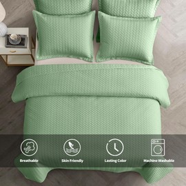 Maple&Stone Quilt Set Twin/Twin XL, Lightweight Mint Green Bedspread Ultrasonic Chevron Pattern Light Coverlet for All Season Comforter Bedding Decor - 2 Piece Twin Extra Long Bed Cover Sets