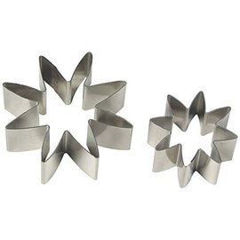 PME Stainless Steel Daisy 8 Petal Cutters, Small Size, Set of 2