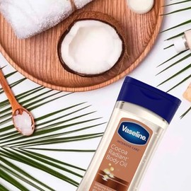 Vaseline - Aceite Corporal en Gel Cocoa Radiant (200 ml), Hidratación Profunda con Brillo Natural, Enriquecido con Cacao Puro                         