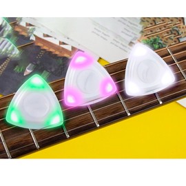 TABTAG Beat Picks-Beatpicks Light up Guitar Pick,LED Guitar Pick Ukulele Picks Guitar,Replacement Guitar Picks Enhanced Stage Performance(3PCS,mix), White, green, purple, JTBP-01