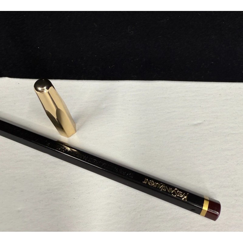Yves Saint Laurent 1 Dessin Des Levres Lip Liner 0.33
