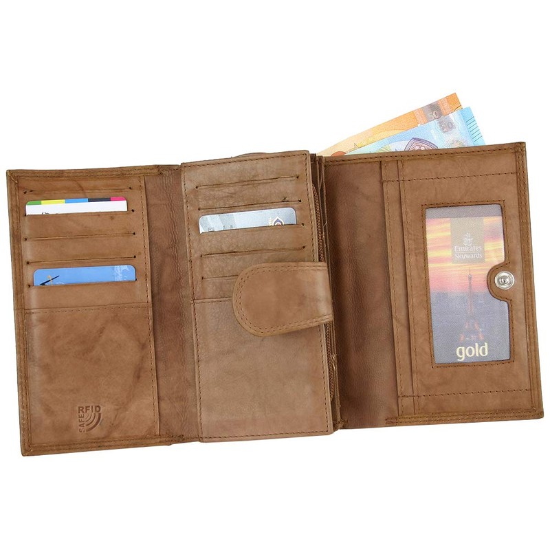 Money Maker - Women's Leather Wallet - Lots of Storage