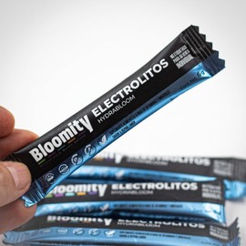 HydraBloom Electrolitos – Suplemento de Vitaminas y Minerales Magnesio y Biotina Sin Azúcar Vegano Sabor Pepino Limón – 30 sobres x 6 g