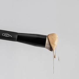 Foundation Brush – Brocha grande y redondeada para base líquida o crema Fibras sintéticas ultrasuaves Brocha para base de maquillaje