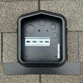 Generic SolaDeck 0599B UL50 Type 3R Roof Mount PV Junction Box in Black