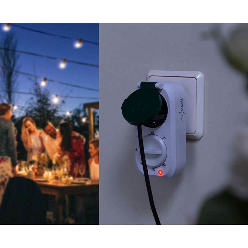 revolt Outdoor Timer: Outdoor Timer with 8-Hour Timer & Light