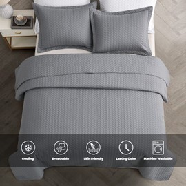 Maple&Stone Quilt Set Oversized King Size, 128"x120" Lightweight Grey Bedspread Ultrasonic Chevron Pattern Light Coverlet for All Season Comforter Bedding Decor - 3 Piece Bed Cover Sets