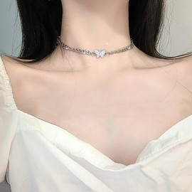 Inilbran Boho Rhinestone Butterfly Necklace Silver Figaro Clip Chain Necklace Vintage Crystal Choker Necklace Silver Thick Chain Necklace Jewellery for Women and Girls