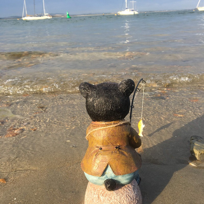 Bernie The Bear 20 cm Resin Garden Fishing/Pond Ornament