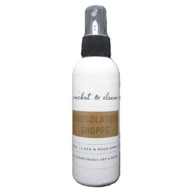 Cricket & Clover Linen and PotPourri Room Spray – Chocolatier Shoppe | 4 oz Bottle | Gourmet Blend of Vanilla, Hazelnut, Chocolate & Praline