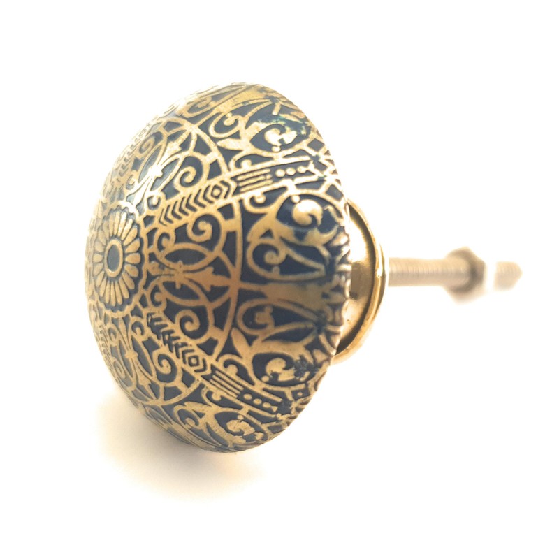 French Furniture Fittings Set of 6 Brass Knobs Kitchen Cabinet
