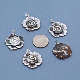 Natural Black Mother Of Pearl Shell 30mm Carved Flower Pendant Bead Necklace 22 inch Necklace Gift for Energy Balance & Love