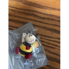 DARICE NEW FAIRY GARDEN FIGURINES MINI BEE 1 1/2 INCH TALL