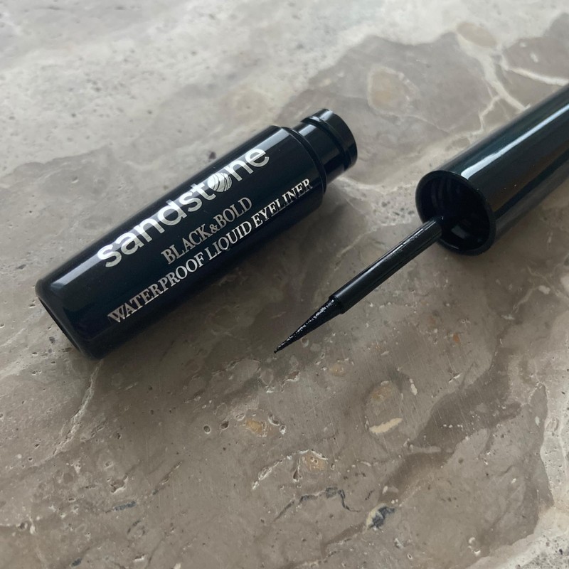 Sandstone Scandinavia Liquid Eyeliner Make-up für Erwachsene, Unisex