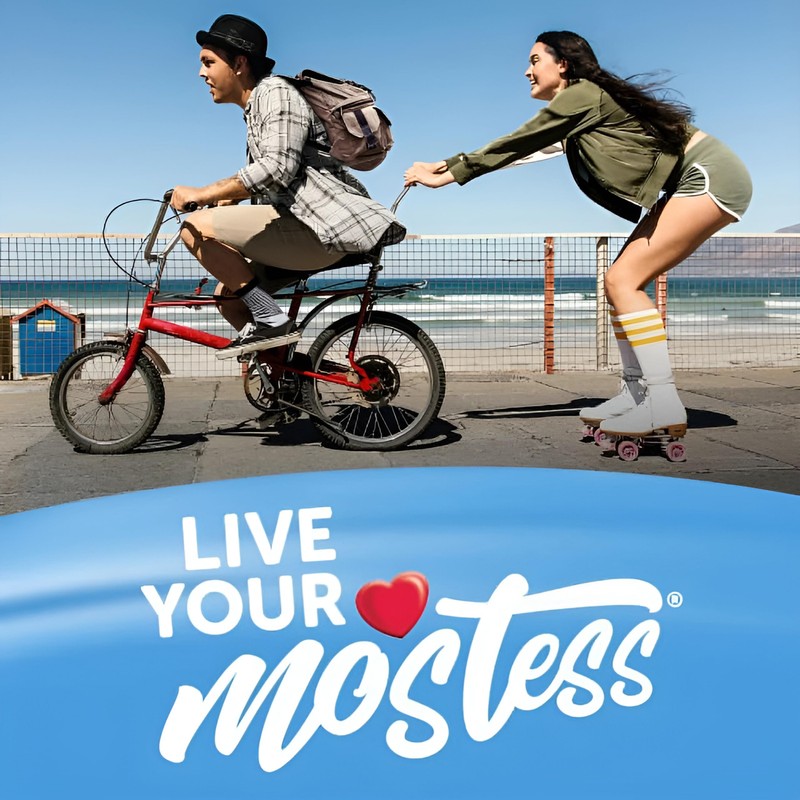 Hostess Chocolate Cake Twinkies, 10-Count Individually Wrapped Chocolate Sponge Cake