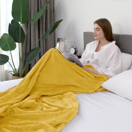 EHEYCIGA Fleece Blanket Mustard Throws for Sofas Fluffy Warm Soft Blanket for Bed Settees Armchairs, Fit All Season, Single, 130x165cm