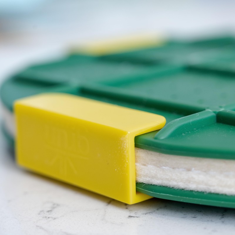 GSM Brands Microwave Flower Press Kit for Drying Leaf, Plant,