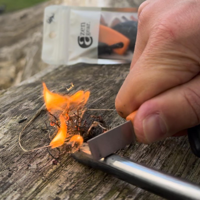 aZengear Survival Flint Fire Starter Kit, Thick Ferro Rod (4"