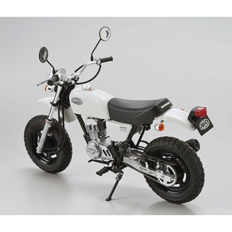 Aoshima Bunka Kyozai 1/12 The Bike Series No. 64 Honda