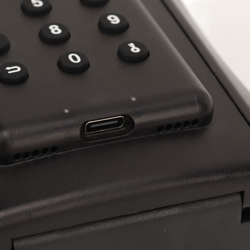 Key Lock Box Sturdy Waterproof Rust Resistant Large Capacity Wall