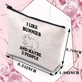 PLITI BUNNY Makeup Bag, Funny Bunny Gift for Women, Rabbit Lovers Gift, I Like Bunnies and Maybe 3 Person Travel Bag, I Like Bunnyu