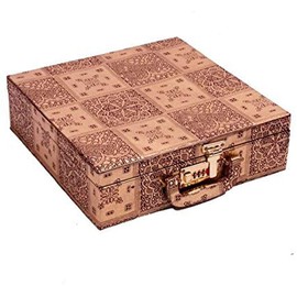 Metrey Lining Design Wooden 1 Piece Four Rod Bangle Storage Box with Lock System (Golden)