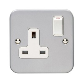 SHPELEC® Grey Metal Clad 1 Gang 13A Switched Socket – Heavy Duty Single Plug Socket with Switch & Surface Back Box – Ideal for Garage, Workshop, Utility