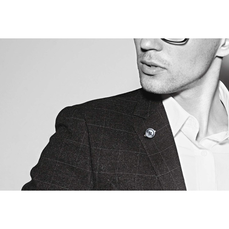 Batch aru-ma Aroma Award Pin Gray